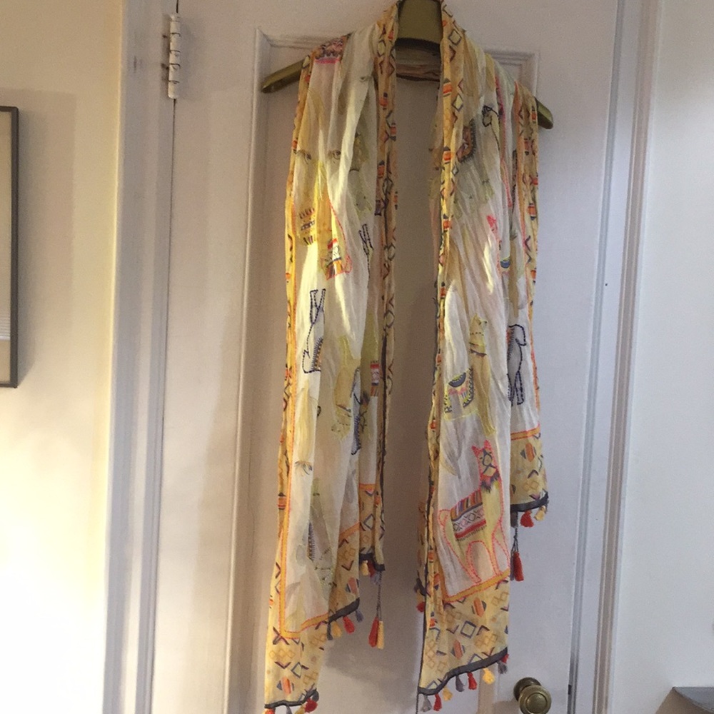 Large rectangular French designed scarf